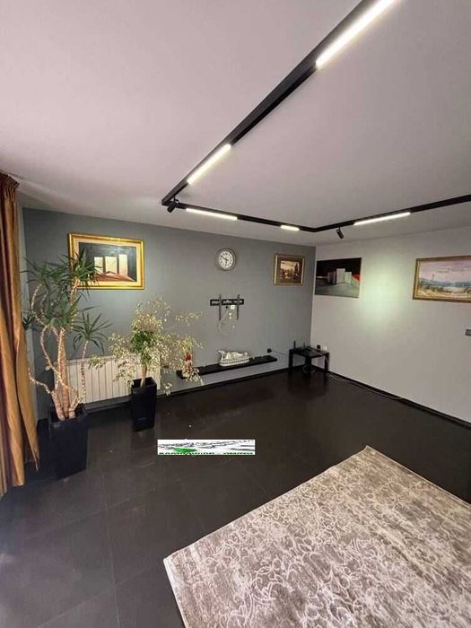 Продава се Многостаен апартамент в Пловдив, Кършияка - 153 кв.м за 2500 €/кв.м - Снимка #1