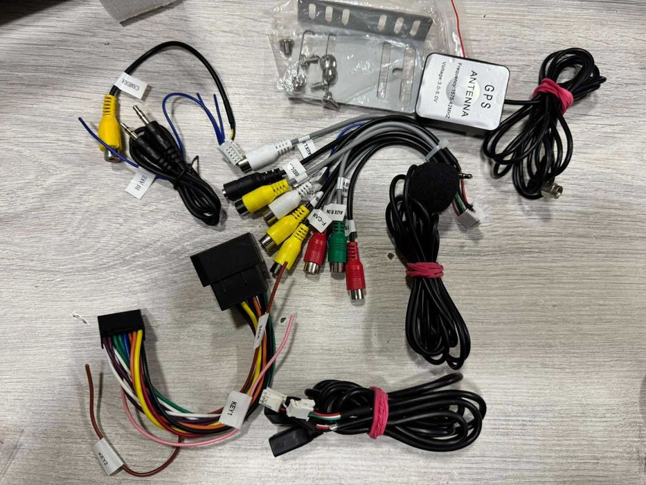 Плеър за кола Akai CA-2DIN7064A, Android