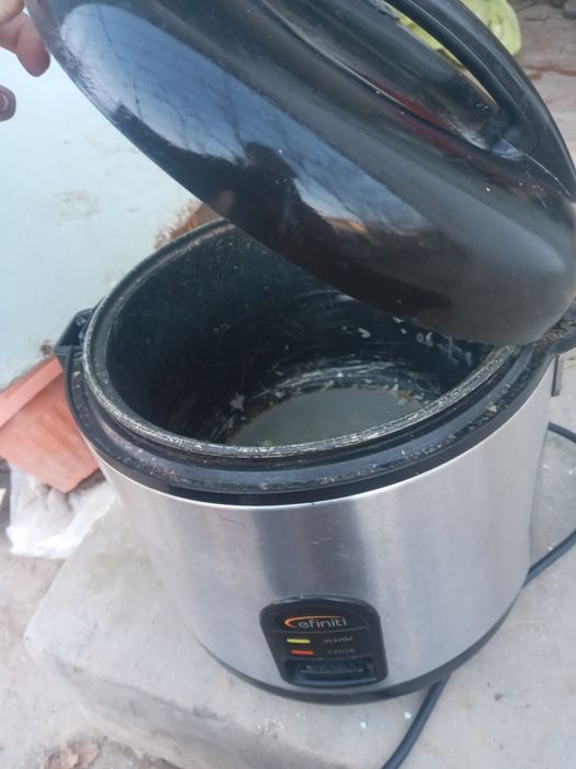 Продам мультиварку рисоварку efinity