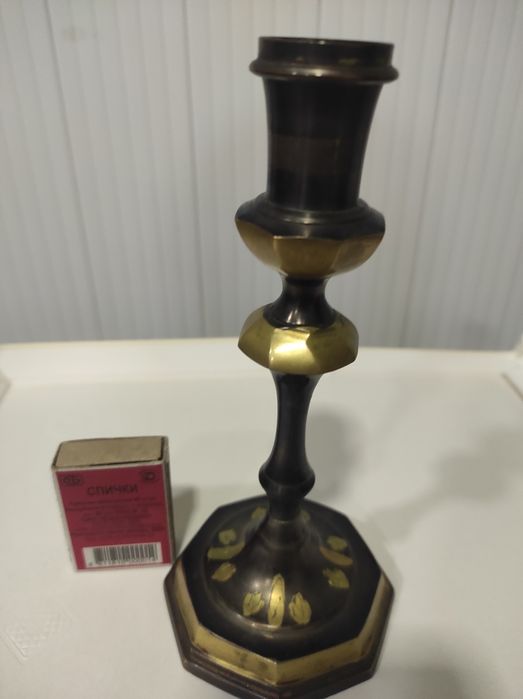 Подсвечники металлические