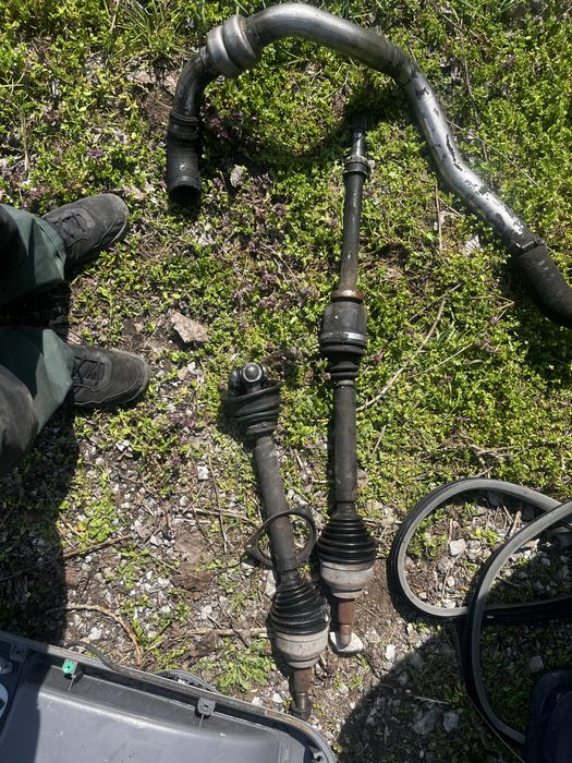 Рено лагуна 2 на части/ Renault laguna II на части(2001-2007)