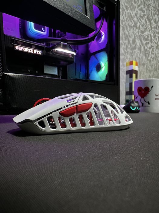 Мышь WLmouse Beast X Mini(бело-красная) Б/у