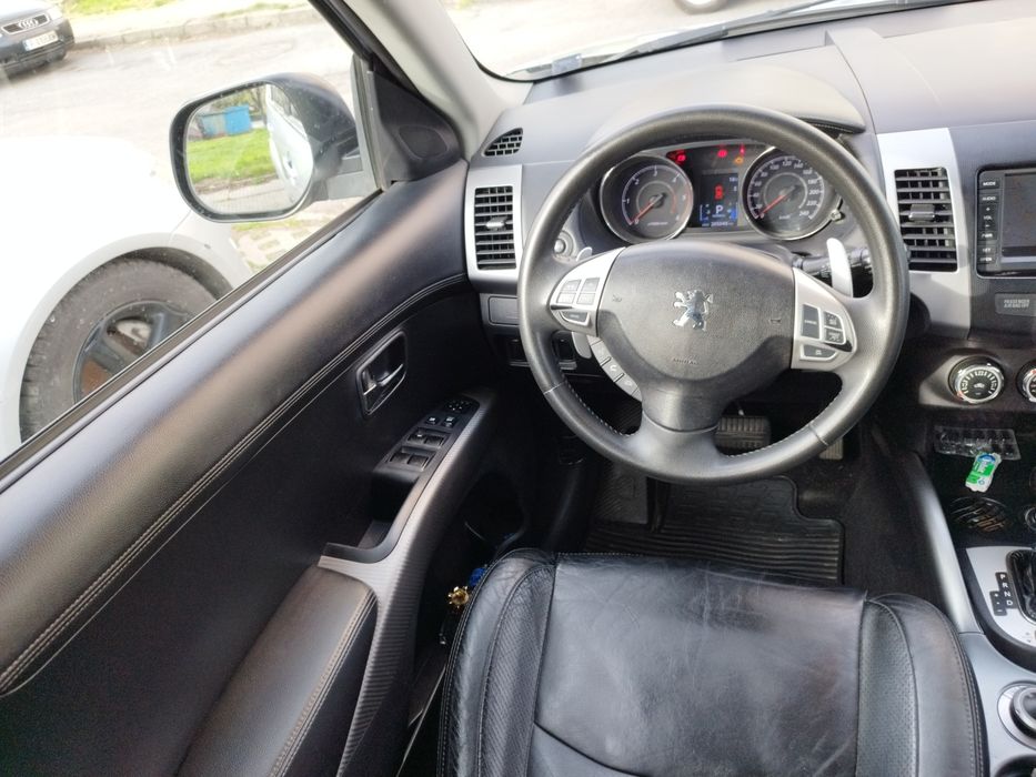 Peugeot 4007 ,2.2 hdi,6+1.