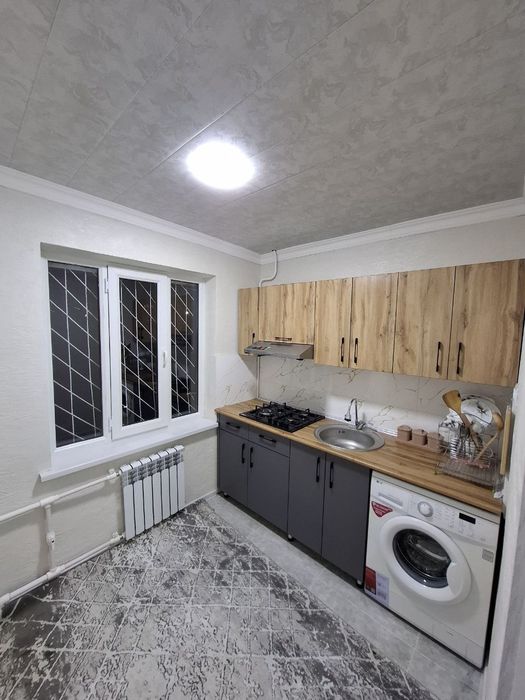 Чирчик 3 квартал Атлас Сомса 1комнатная  ремонт мебел техники 1етаж