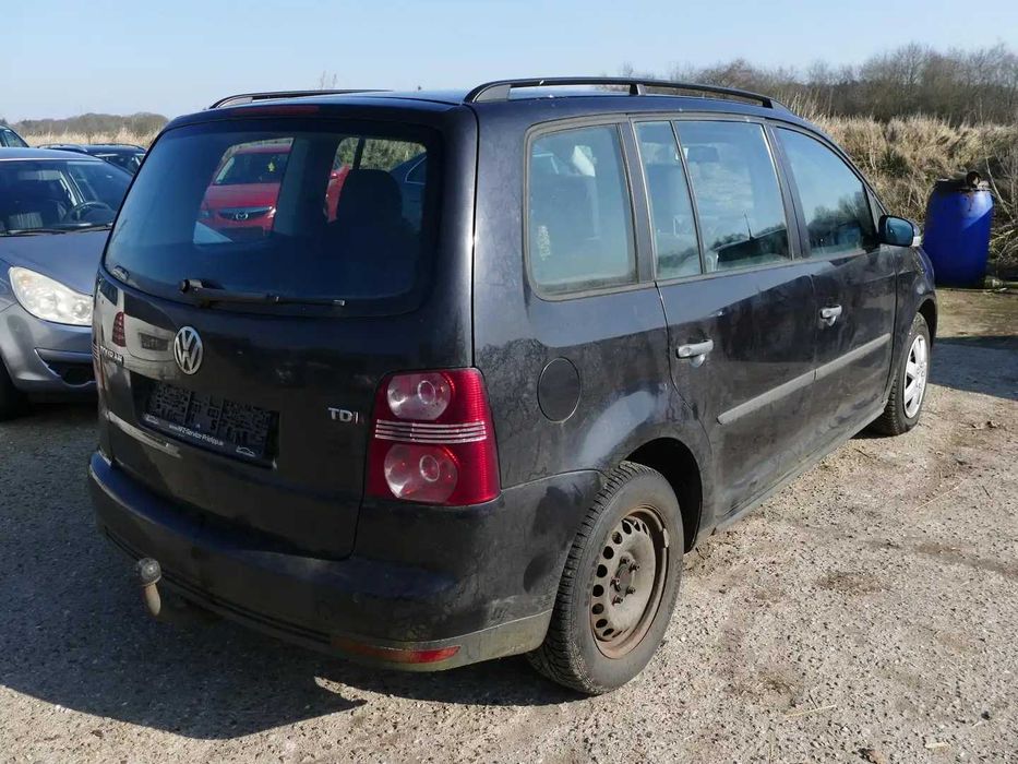 На Части Volkswagen Touran 1.4tsi 140к.с. facelift 2008г.