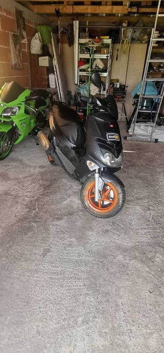 aprilia leonardo 150