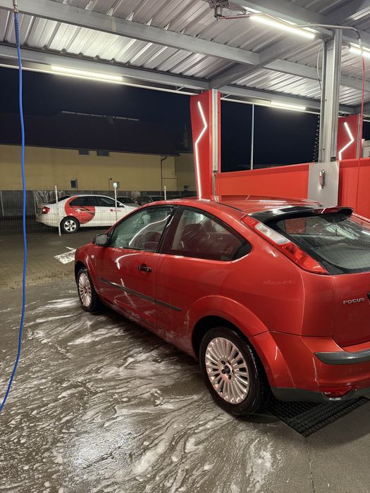 Ford focus MK 2 1.4i