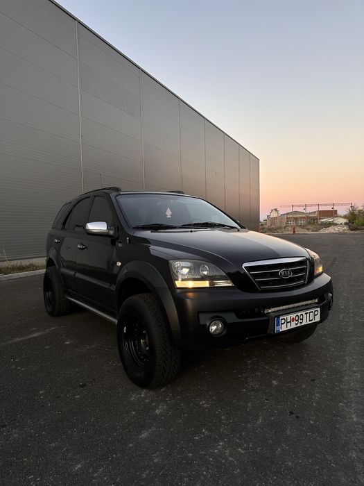 Kia Sorento 2.5 diesel 4x4 140 de cai automat