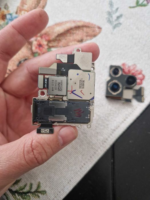 Основна камера iPhone 13 pro max и Samsung s23 ultra задна камера