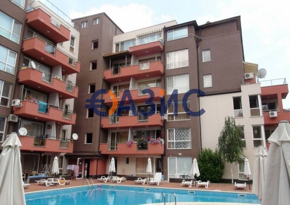 Продава се Двустаен апартамент в к.к. Слънчев бряг - 52 кв.м за 687 €/кв.м - Снимка #14