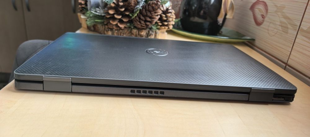 Laptop Dell Latitude 7420_i7 gen 11 vPRO_16GB LPDDR4X_512GB_