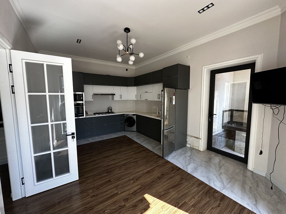 Hovli ijaraga beriladi