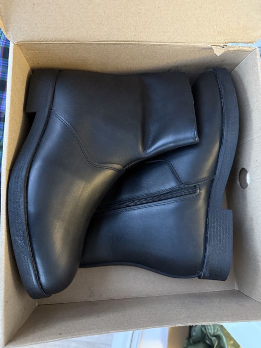 Обуви туфли и сапоги