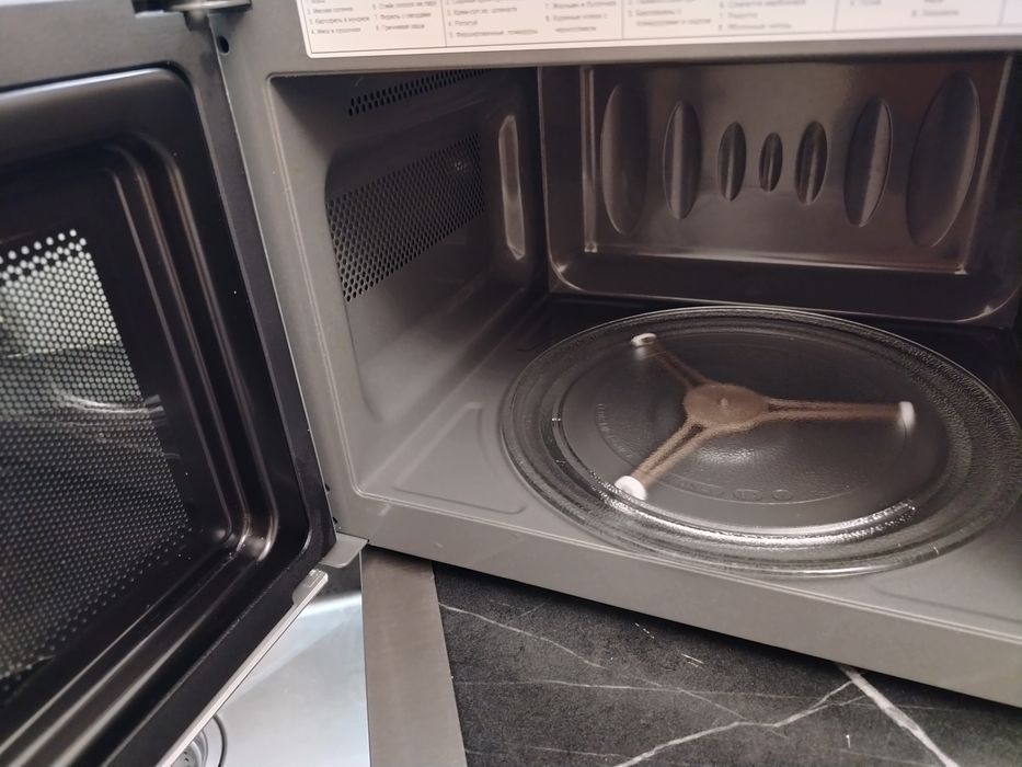 Микроволновая печь LG