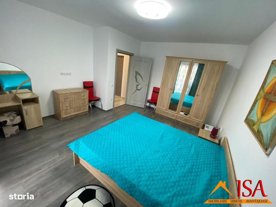 Garsonieră decomandată + curte proprie – ȘELIMBĂR