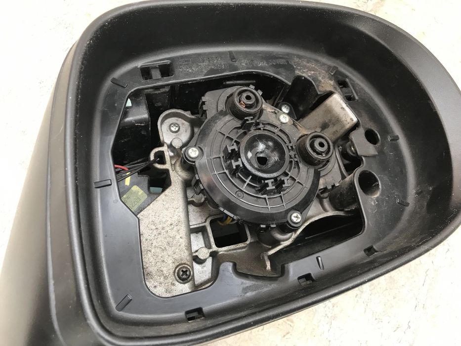 Правое зеркало KIA Ray (корпус)