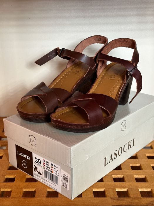 Сандали с нисък ток, кафяви, естествена кожа
