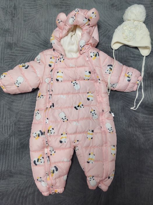 Продам весенний комбинизон размер 70