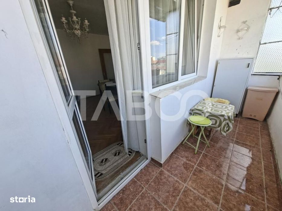 Apartament decomandat vanzare3 camere 66 mpu pivnita Mihai Viteazul