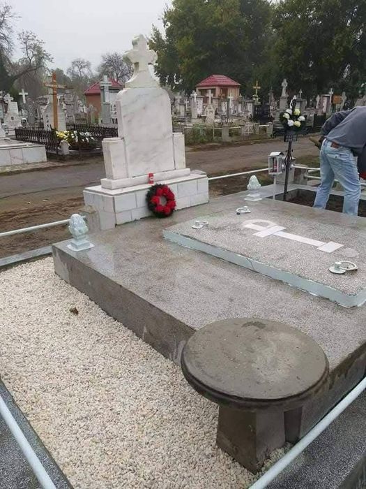 Vănd cavou cu patru paturi