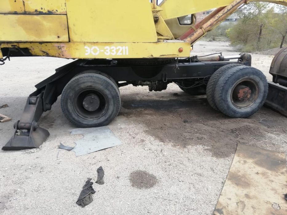Продам Колёсный Экскаватор Тагил ЭО33211