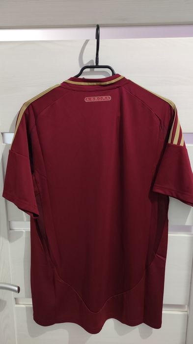 НОВА Фланелка на Рома М размер Adidas ROMA