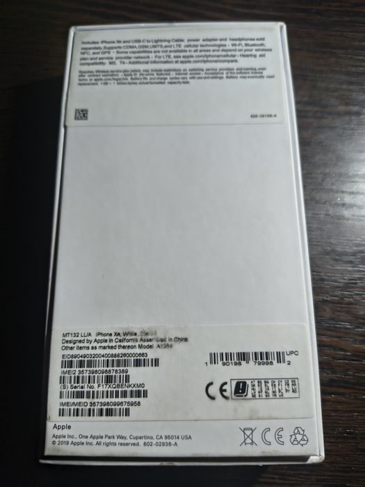 iPhone xr новый белый