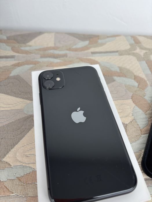 iphone 11 продаю