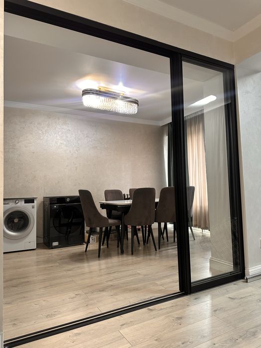 Продаю квартиру жк 12 месяцев