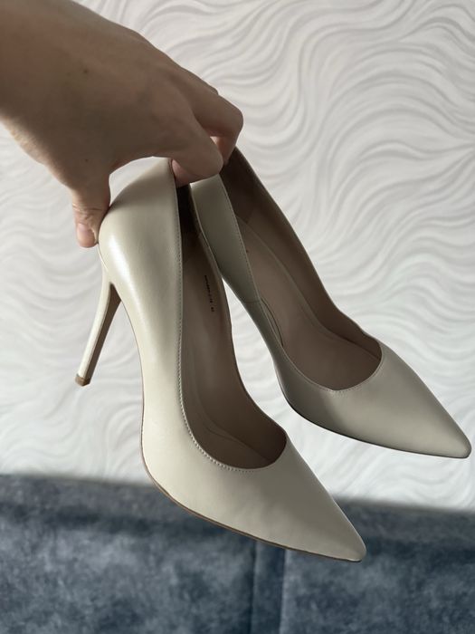 Продам женские обуви