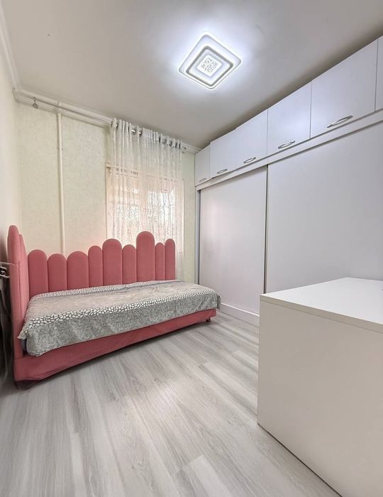 Продается 3 комнатная квартира Чиланзар 5 Новза метро в кирпичном доме