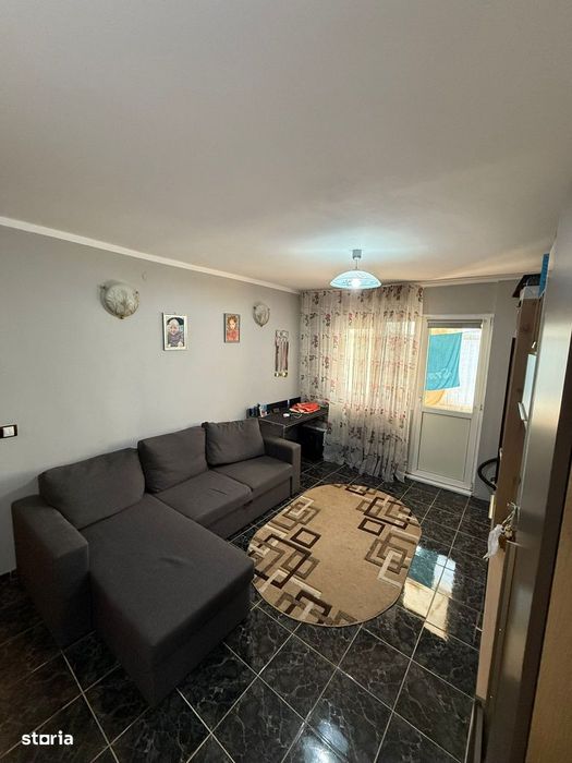 3 CAMERE cu bucatarie mare, Narcisa