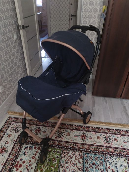 Продам коляску БУ