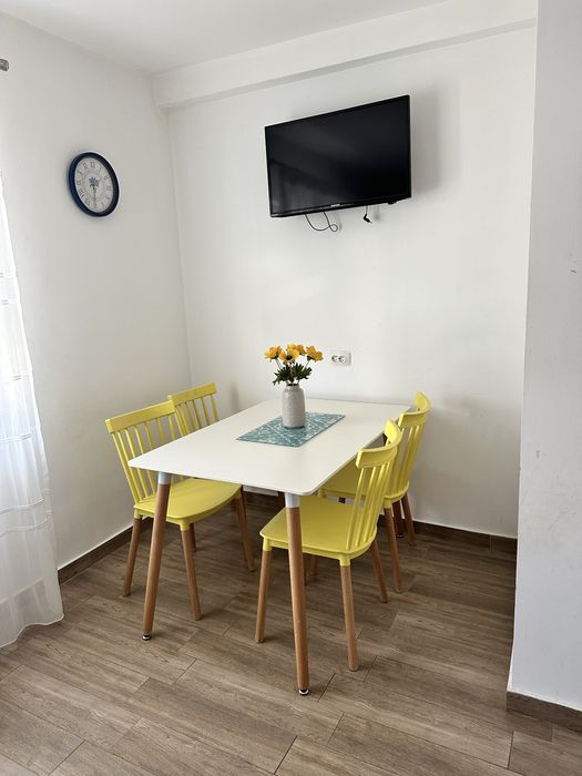 Proprietar inchiriez apartament spatios pe termen lung