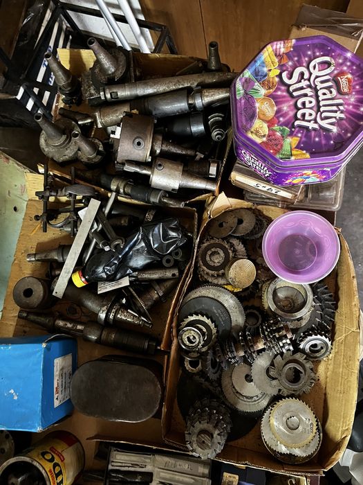 Металообработваща машина TOS Kuřim FNK 25