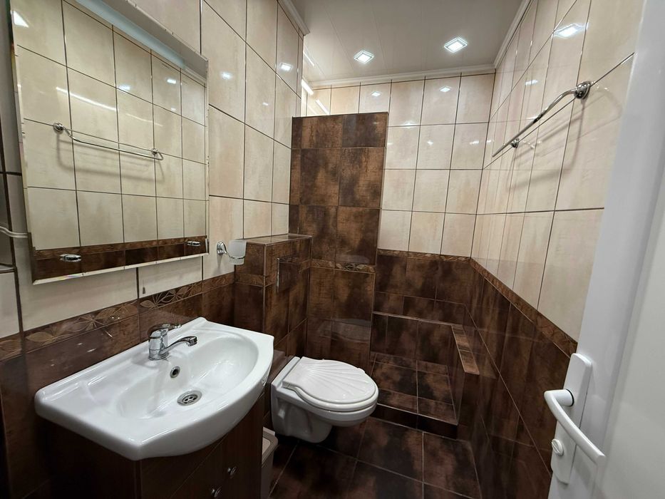 Дава се под наем Двустаен апартамент в Габрово, Център - 58 кв.м за 306 € - Снимка #5