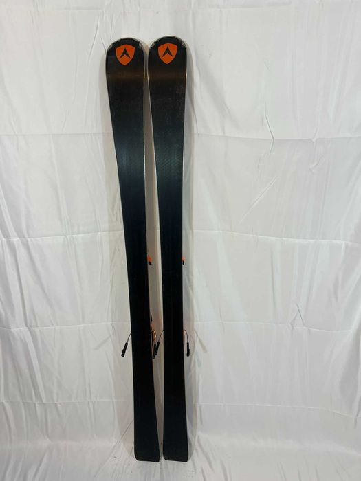 Ski schi carve Dynastar Speed Zone 7 153cm +Look Dual WTR