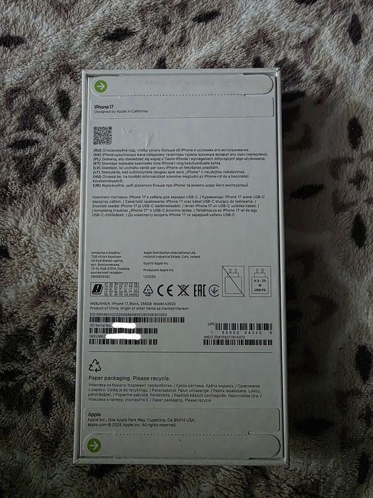 Iphone 17 черный 256gb