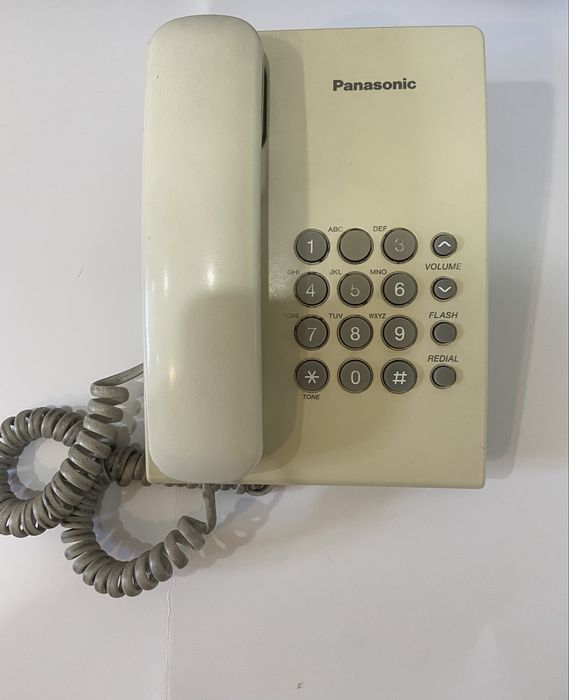 Телефон  стационарный б/у