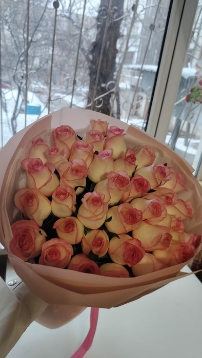 Цветы, гүл букет 35 роз