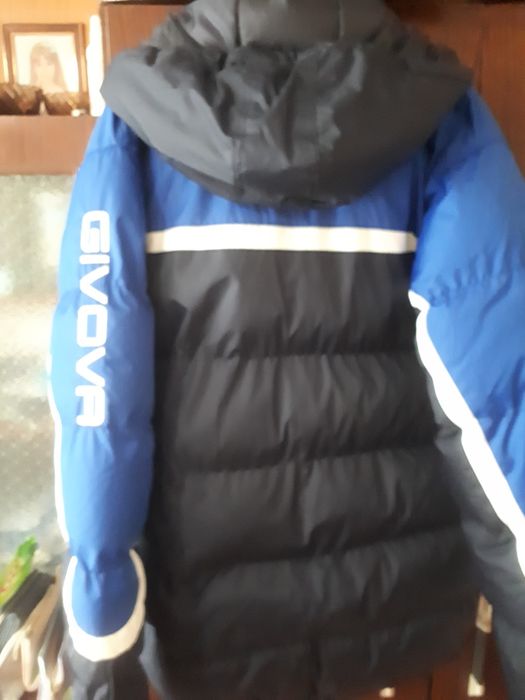 Мъжко зимно яке GIVOVA