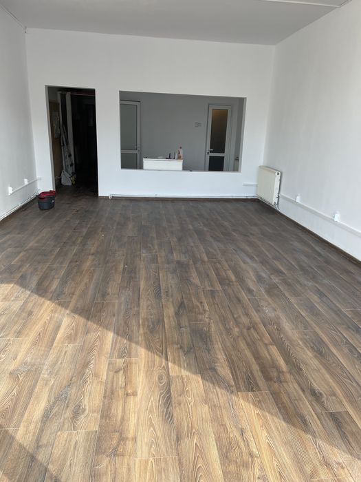 Spatiul Comercial
