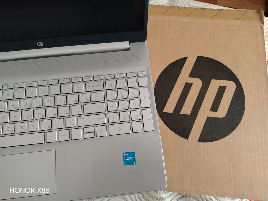 Holati yangı noutbuk hp