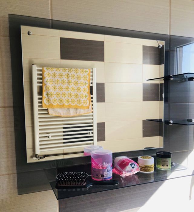 VÂND set moblier baie - oglindā, lavoar, dulāpior alb, culori neutre