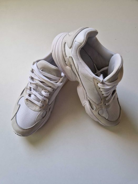 Adidas Original Falcon оригинални маратонки