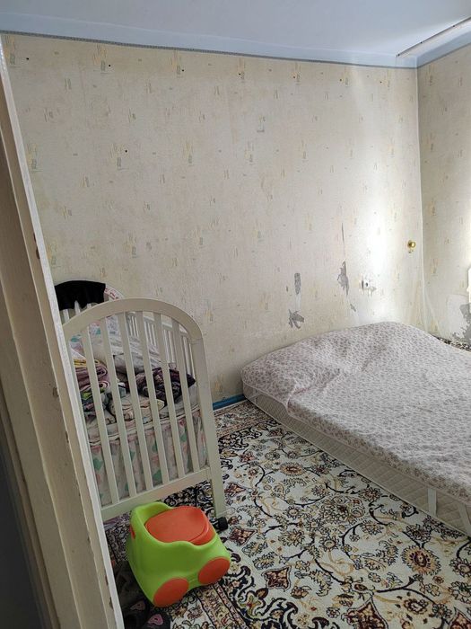 Срочная продажа. Базар ТТЗ, 4-х комнатная квартира удвоенный зал 92кв