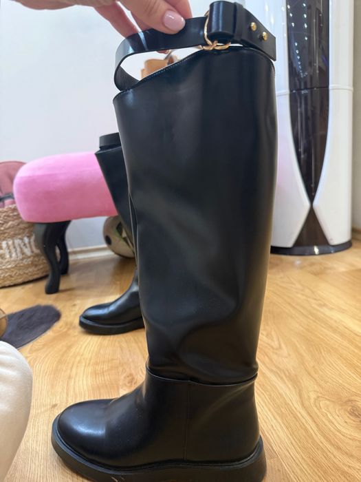 Ботуши дамски 39 HM