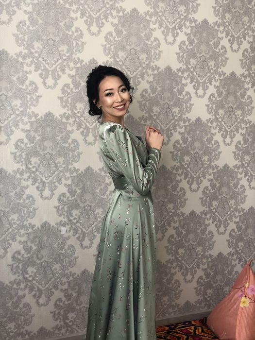 Продам платье за 15000