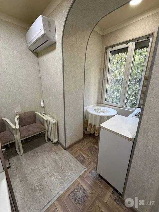 Второй этаж, высокие потолки — квартира 60 м² на Саид Барака`