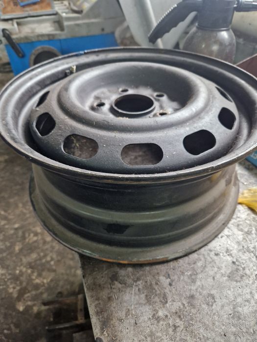 Диски на 15 мазда,тойота